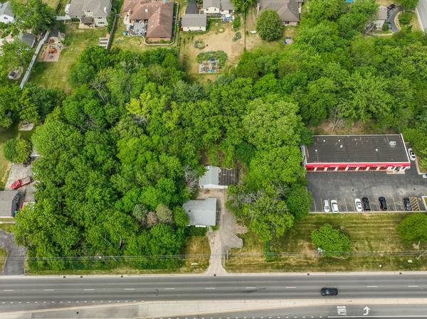 5611 Lincoln AVE, Lisle, IL 60532