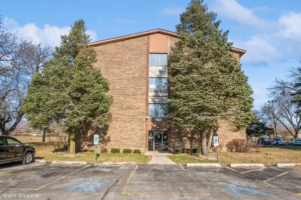 14621 Greenwood RD #B210, Dolton, IL 60419