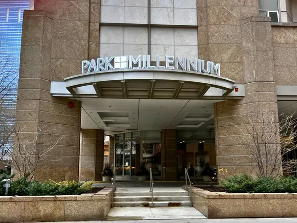 222 N Columbus DR #3005, Chicago, IL 60601