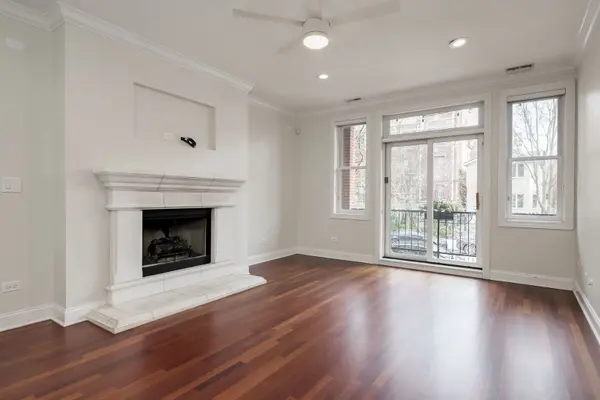 4908 N Winthrop AVE #1N, Chicago, IL 60640