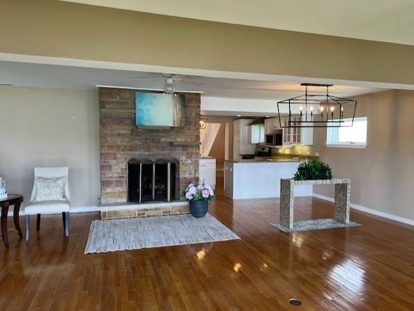 810 RIVER TERRACE DR, Johnsburg, IL 60051