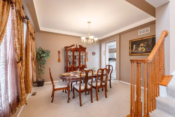 1314 Glenview LN, Bolingbrook, IL 60490