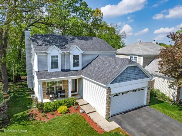14 Wildflower WAY,  Streamwood,  IL 60107