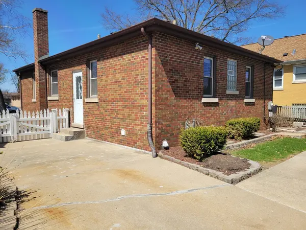 311 N Home AVE, Park Ridge, IL 60068