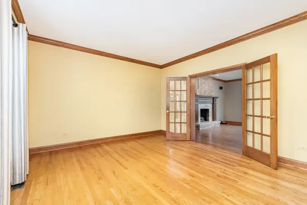 16810 Robin LN, Orland Park, IL 60467