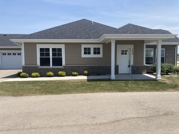 303 Celebration AVE #A, Bourbonnais, IL 60914
