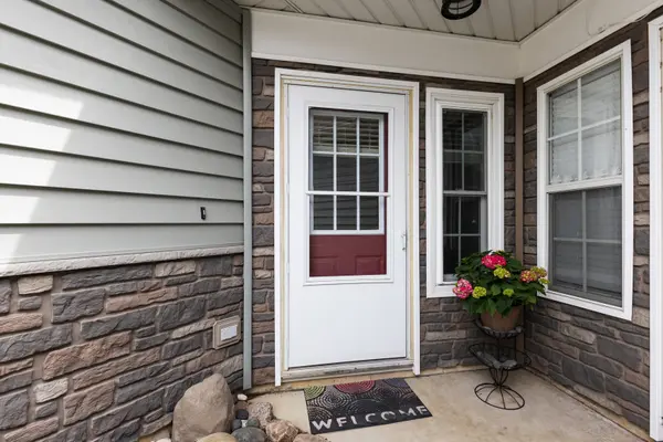1259 Cranbrook DR, Schaumburg, IL 60193