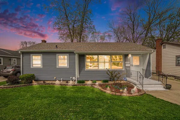 18444 School ST, Lansing, IL 60438