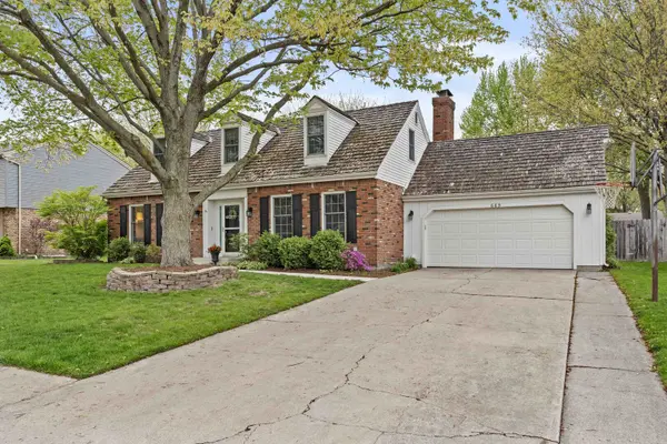 669 Olde Oak DR, Bourbonnais, IL 60914