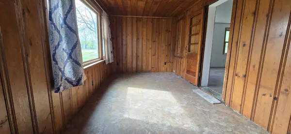 434 Whitman ST, Belvidere, IL 61008