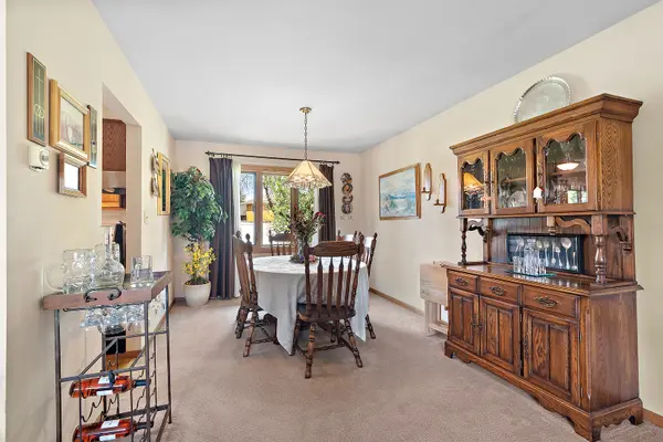 8120 Cherokee TRL, Tinley Park, IL 60477