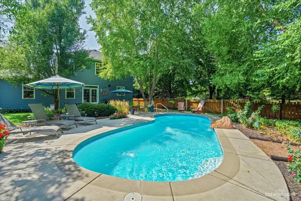 354 Kensington DR, Oswego, IL 60543