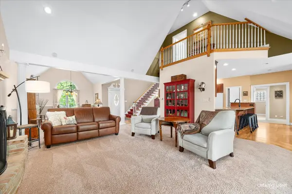 956 Pembridge PL, Sugar Grove, IL 60554