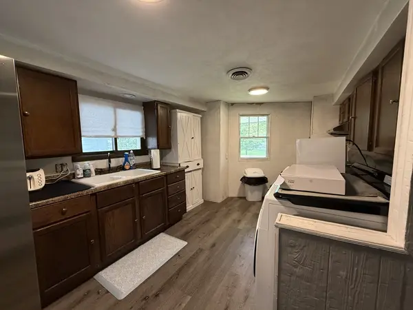 165 N Mill ST, Cedarville, IL 61013