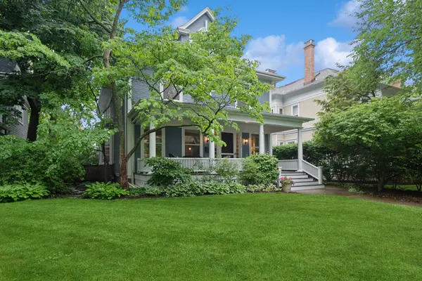1040 Michigan AVE, Evanston, IL 60202