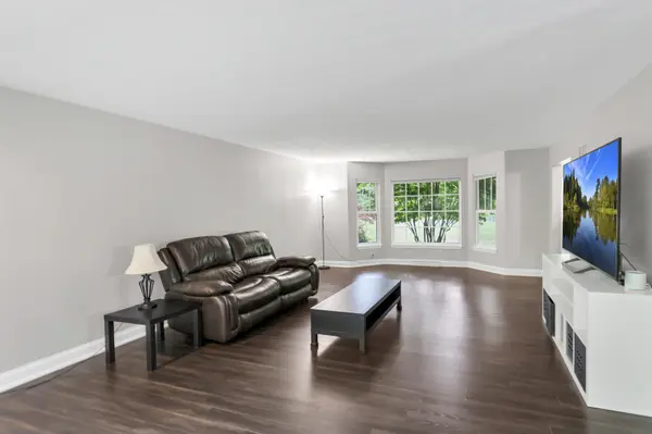 2S579 Partridge RD, Batavia, IL 60510