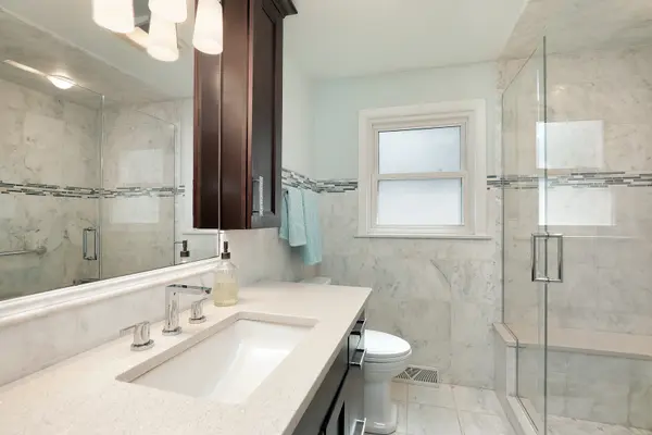 1706 Elm AVE, Northbrook, IL 60062