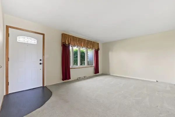 8235 Belvidere RD, Caledonia, IL 61011