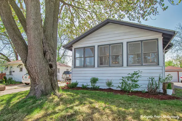 802 N Lewis AVE, Waukegan, IL 60085
