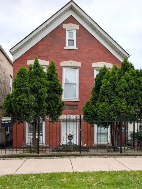 2250 S Sacramento AVE, Chicago, IL 60623