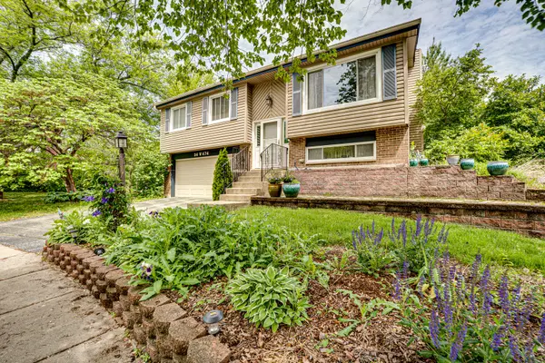 24W474 Surf CT, Naperville, IL 60540