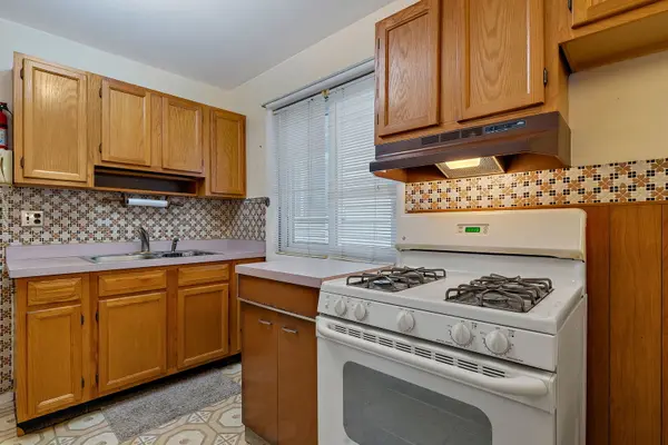 2636 W Medill AVE, Chicago, IL 60647