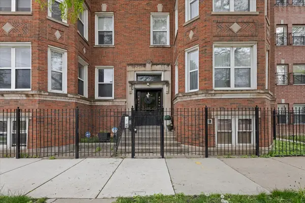 4842 S Michigan AVE #2S, Chicago, IL 60615