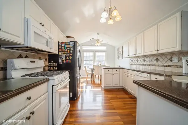 1130 Westminster LN #1130, Elk Grove Village, IL 60007