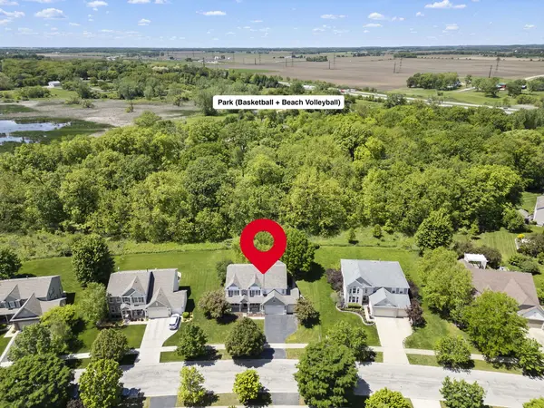 1284 McDole DR, Sugar Grove, IL 60554
