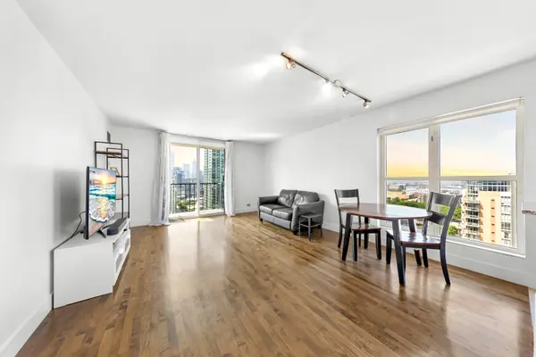 1212 N Lasalle ST #2009, Chicago, IL 60610