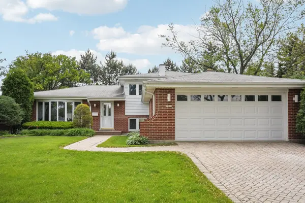 7913 Grant ST, Darien, IL 60561