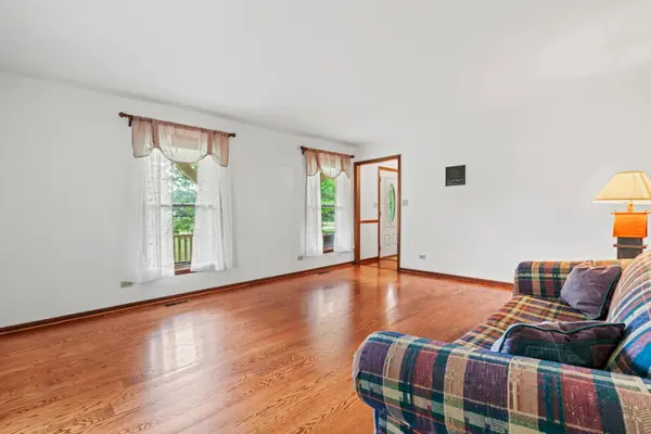 19N050 Felsmith RD, Hampshire, IL 60140