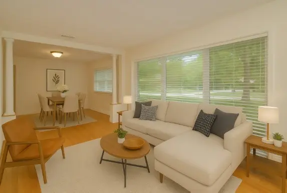 6N002 Laurel DR, Medinah, IL 60157