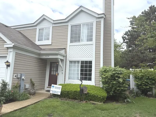 454 Paul Revere CT, Aurora, IL 60504