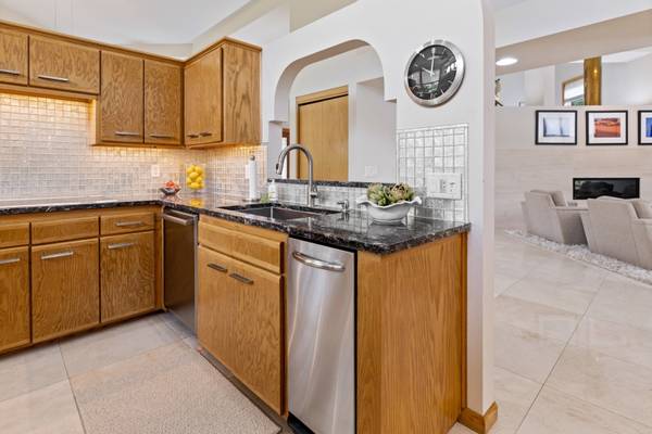 1256 Barberry LN, Belvidere, IL 61008