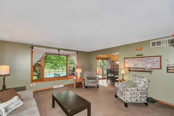 711 Lake CT, New Lenox, IL 60451
