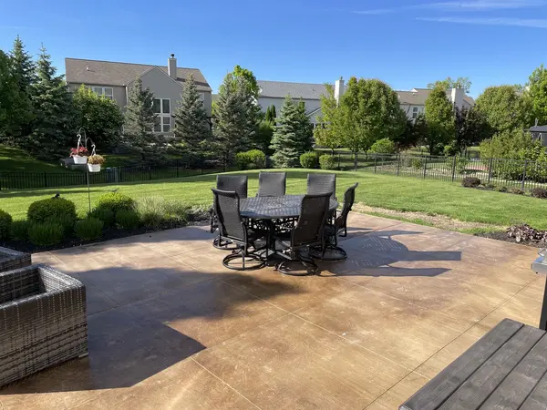 965 Meadowlark CT, Antioch, IL 60002