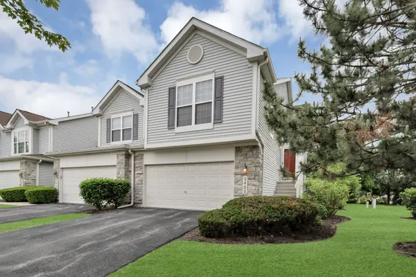 2422 Georgetown CIR, Aurora, IL 60503