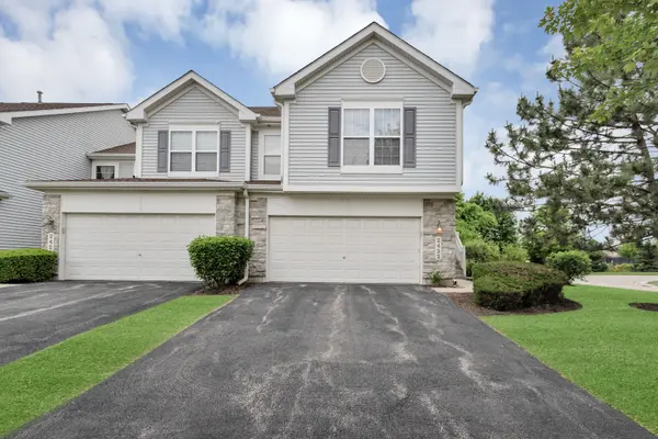 2422 Georgetown CIR, Aurora, IL 60503