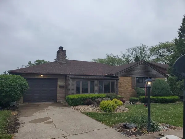 3771 Emerald AVE, Steger, IL 60475