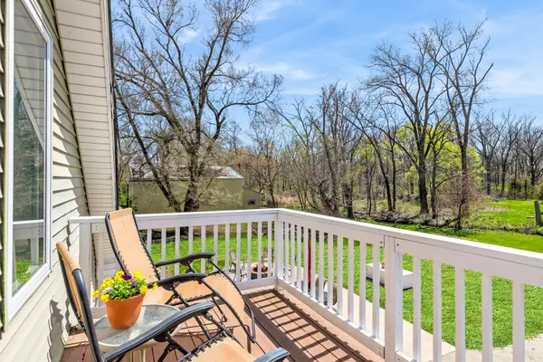 34437 Bassett RD, Burlington, WI 53105
