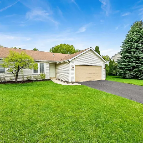 1499 Raven DR, Bolingbrook, IL 60490