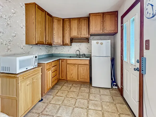2519 Apache AVE, Sauk Village, IL 60411