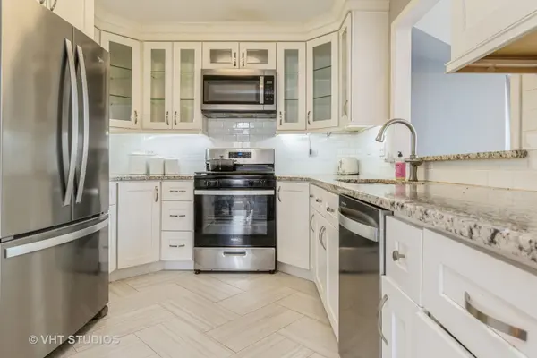 1245 Rhodes LN #1245, Naperville, IL 60540