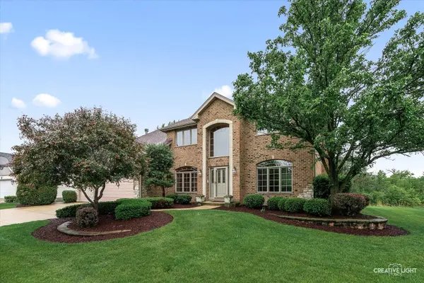 10521 Buck DR, Orland Park, IL 60467