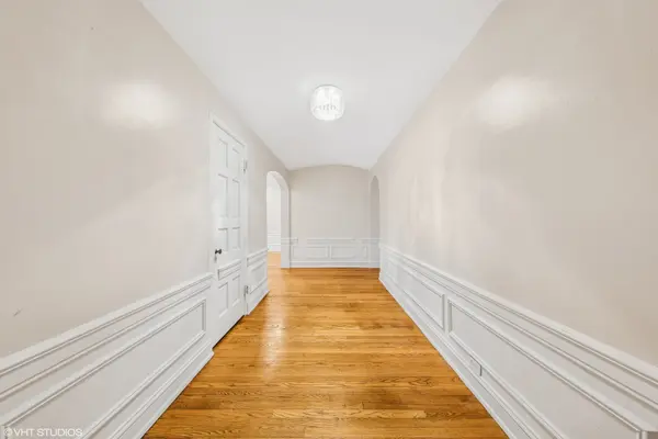 6901 S Oglesby AVE #2A, Chicago, IL 60649