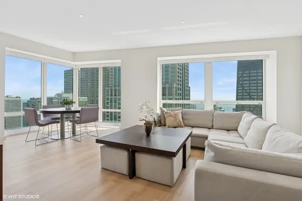 57 E Delaware PL #3703, Chicago, IL 60611