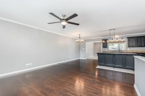 1320 Jefferson RD, Hoffman Estates, IL 60169