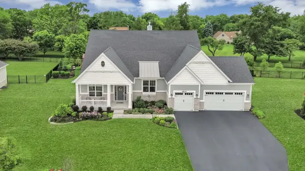 4830 Foley LN, St. Charles, IL 60174