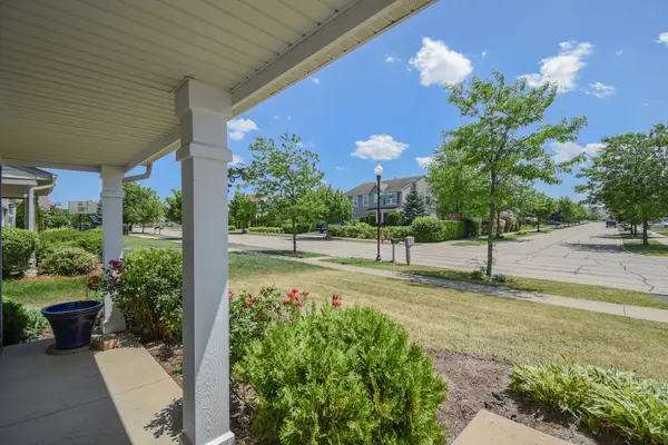 13222 Bucksburn LN, Beach Park, IL 60083